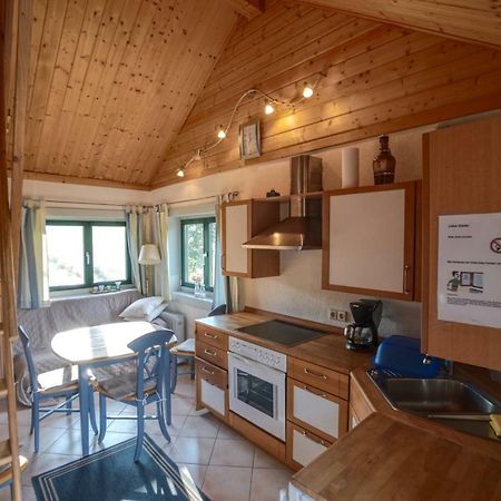 Hof Marienberg, 56340 Osterspai, Deutschland Wanderhuette Экстерьер фото