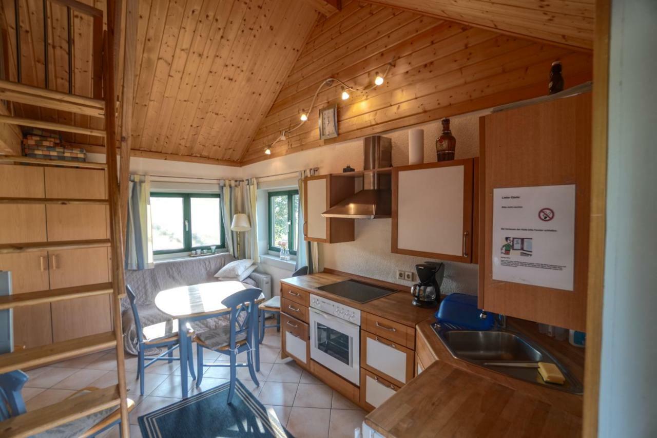 Hof Marienberg, 56340 Osterspai, Deutschland Wanderhuette Экстерьер фото